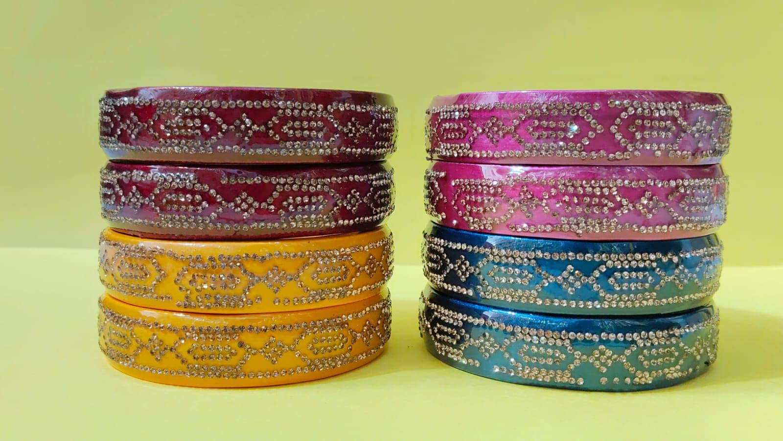 Artificial bangles
